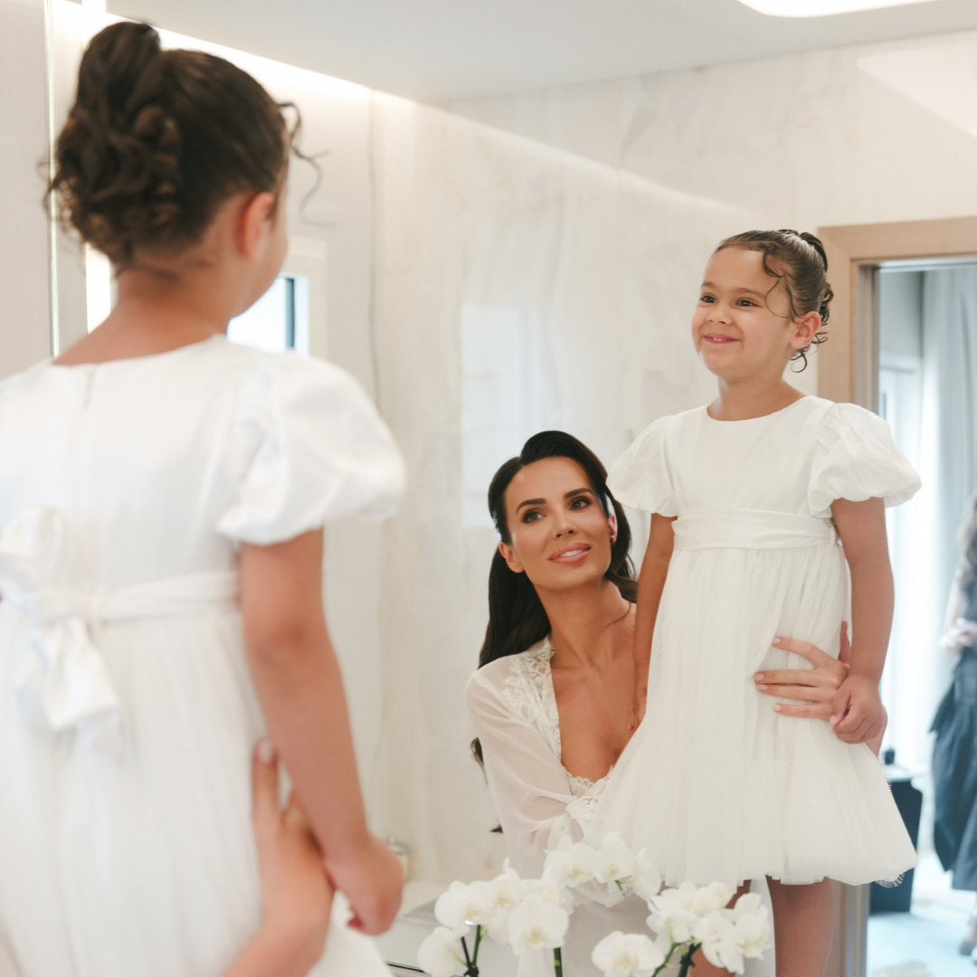 Homebodii Bride of the Month: Ellie Watkins