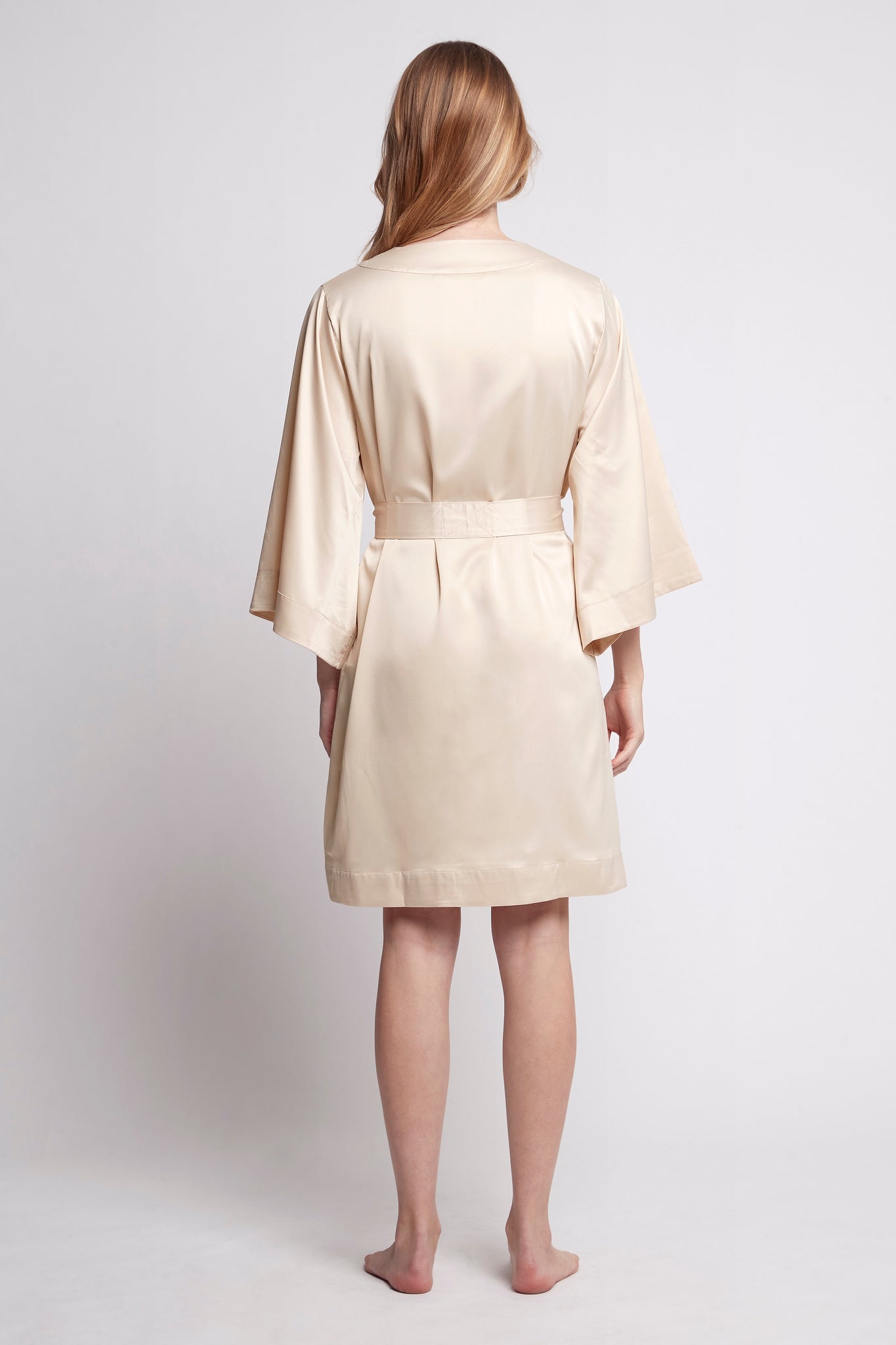 Jasmine Luxury Satin Personalised Robe Champagne | Homebodii