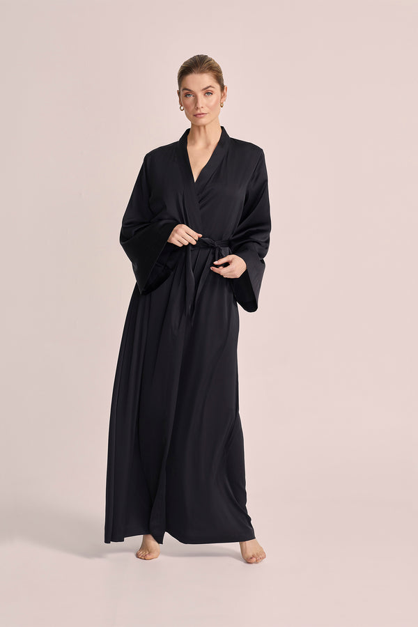 Vivi Long Robe